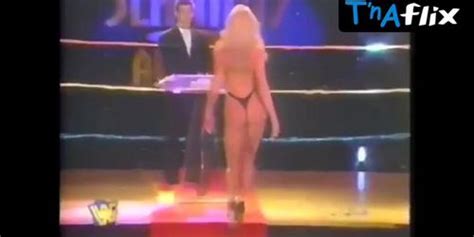 Sable Bikini Scene In Wwe Divas Tnaflix