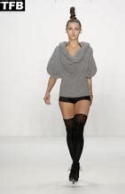 FIONA ERDMANN Nude AZNude