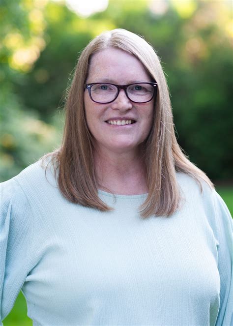 Commemorating Landis D Worthen: Life and Obituary 20