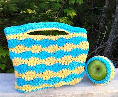 Ravelry Lunch Bag And Matching Apple Cozy Pattern By Susan Wilkes Baker