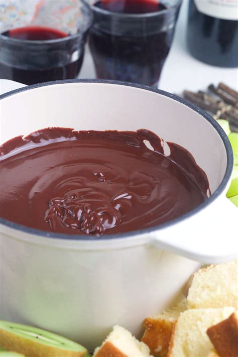 Chocolate Fondue - The Suburban Soapbox