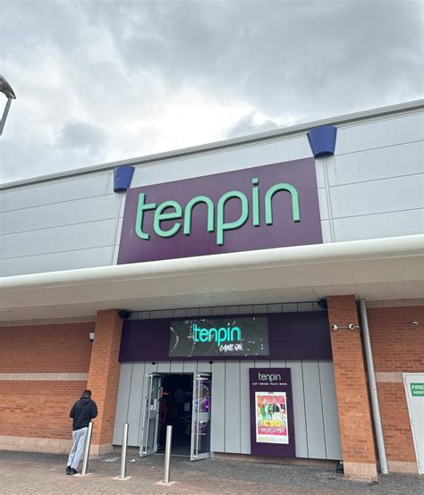 Booking your lane at the renovated tenpin crewe 1