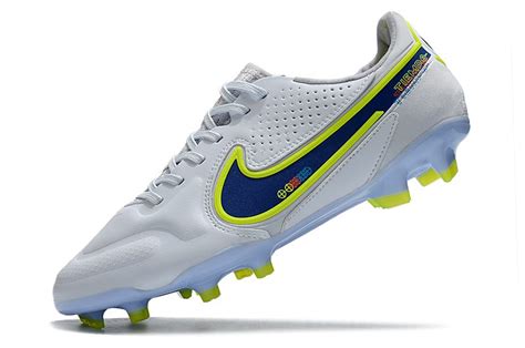 Купить Бутсы Nike Tiempo Legend 9 Elite FG белые недорого.