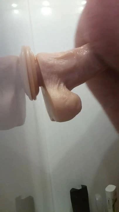 Dildo Fuck In The Shower Amateur Amateur Porn XHamster