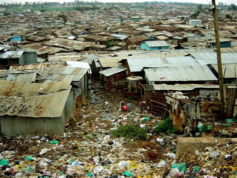 Pin By Hannie On What About Slums Slums Kenya Kibera