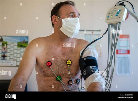 cardiac stress tests  res stock photography  images alamy
