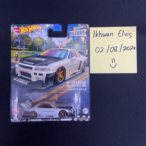 Hot Wheels Boulevard Nisaan Skyline R LBWK White Hobbies Toys