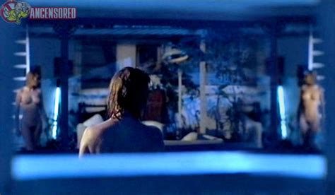 Naked Ana S Jeanneret In Preuve D Amour