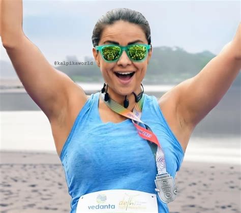 gul panag broad  sexy armpits rkalpikaworld