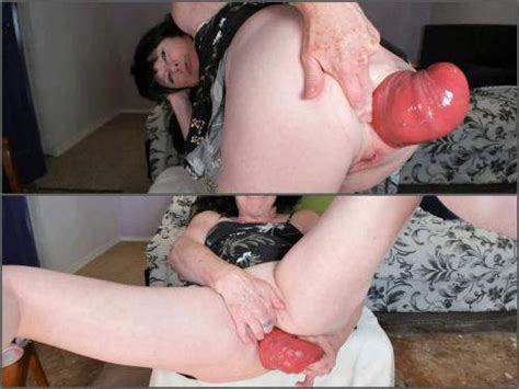 Webcam Crazy MILF Colossal Anal Prolapse Fingering Sex Premium User