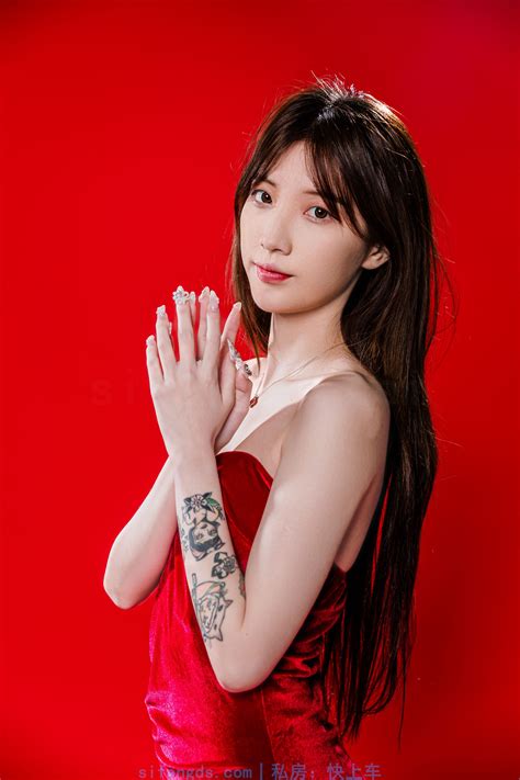 Nude Photo Set Of Chinese Model Snow White