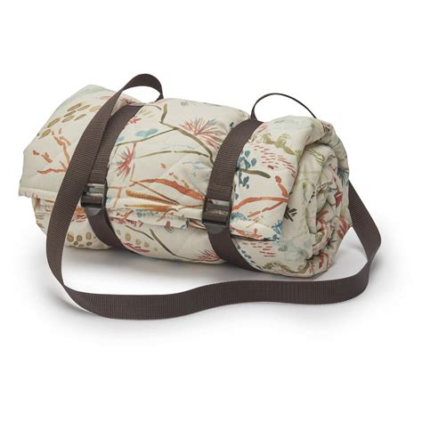 Wholesale Picnic Rugs Newbury Quilted Picnic Rug Watercolour