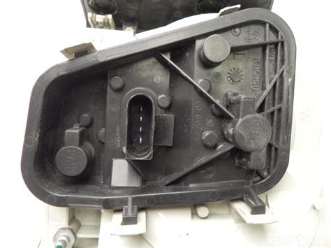 VOLKSWAGEN 7L6945095K, 7L6945257 TOUAREG (7LA, 7L6, 7L7) 2005 Taillight