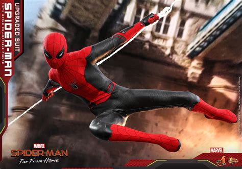 Hot Toys revela colecionável o novo traje do Homem Aranha GeekZilla
