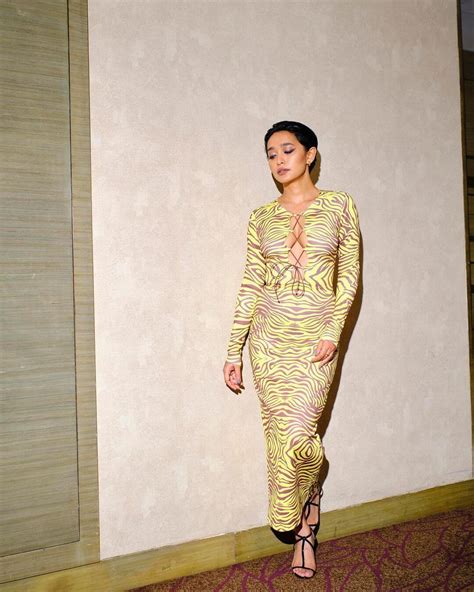 Sayani Gupta Hot Dazzling Outfits K4 Fashion