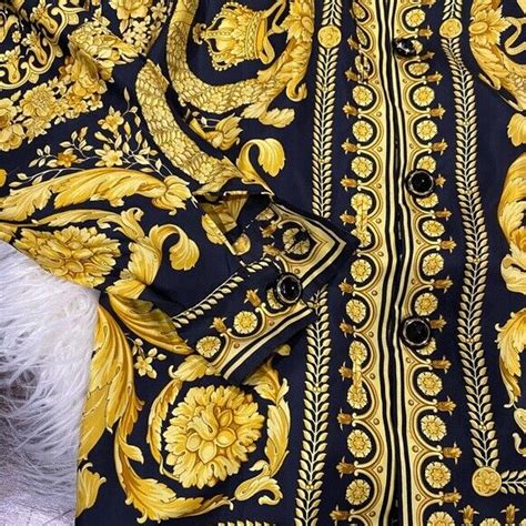 Gianni Versace 91” Barocco Collection Gold And Black Bu Gem