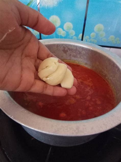 Colek Pedas Sedap Warna Merah Gelap Kuah Sedikit Pekat Mak Ajar Cara