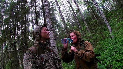 День 2. Серия 1. Лесная ловушка. Комариный рай. - YouTube