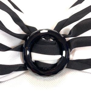 Xhilaration Swim Nwot Xhilaration Black White Stripe Bikini Top M Poshmark