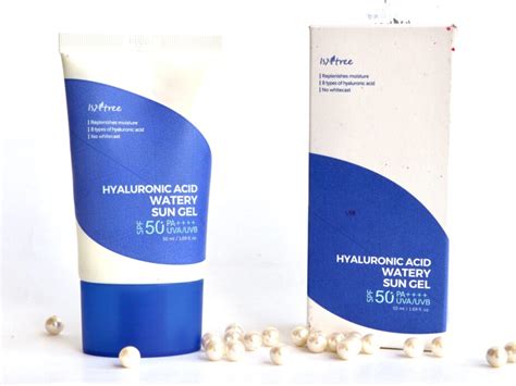 Isntree Hyaluronic Acid Watery Sun Gel SPF 50 PA++++ Review, Demo
