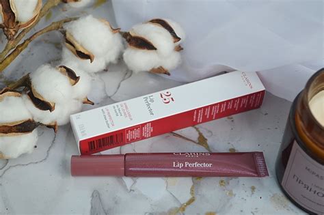 Неуловимый блеск Clarins Eclat Minute Instant Light Natural Lip ...
