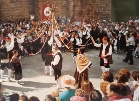 Saca De La Virgen Del Castillo En Bijuesca Descubre Zaragoza Provincia