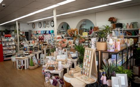 newsagency  department store priced  sell   negotiable