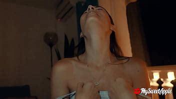 Tinder Date Removes Condom And Gets An Accidental Creampie Xvideos