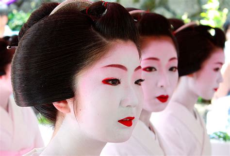 Geisha Makeup Tutorial and Pictures - Yve-Style.com