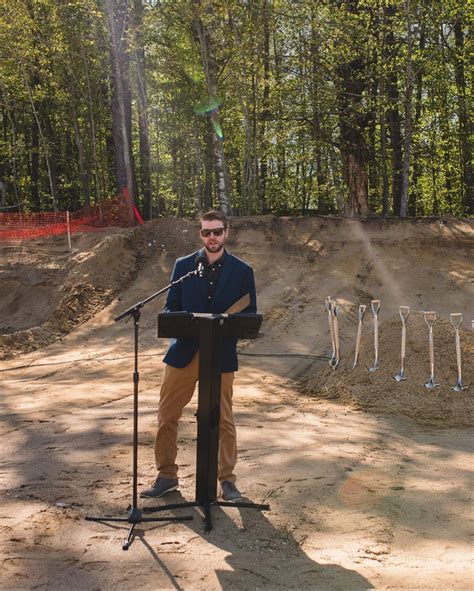 River Turn Woods Groundbreaking In Conway Nh Hutter Construction