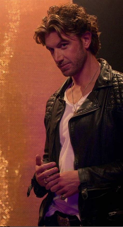 Grazia Sex Life S Adam Demos Sarah Shahi Make Red Carpet Couple Debut Artofit