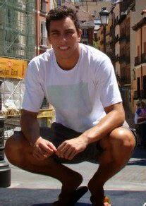 Pelados Na Nata O Naked Swimmers Gatos Deliciosos Dos Saltos Ornamentais Em Fotos Variadas