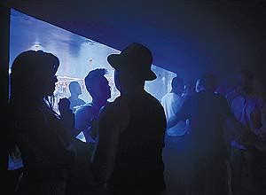 Coisas E Coisinhas De Uma Crossdresser Boate Gay Da Velha Guarda Reabre Em Sp Em Busca De