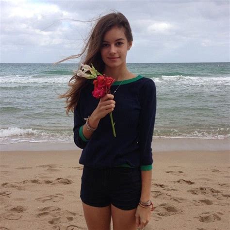 Hot Sexy Mirella Cardoso Bikini Pics