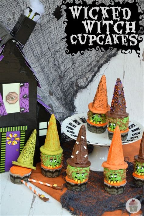 Wicked Witch Cupcakes for Halloween - Hoosier Homemade