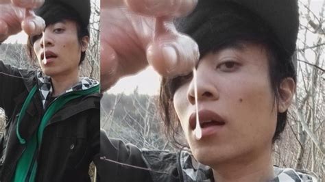 Jon Arteen ジョンアーティーンはトゥインクのチンポを自慰行為し指にベタベタと垂れ落ちる精液を射精する Pornhub Gay