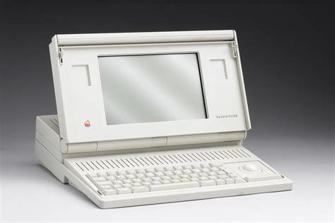Here's What Apple Computers Looked Like During Their Early Years