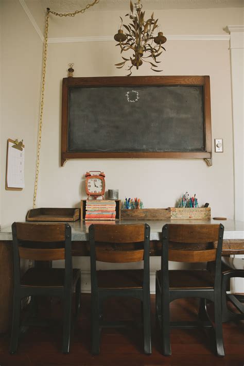 School house style – Artofit