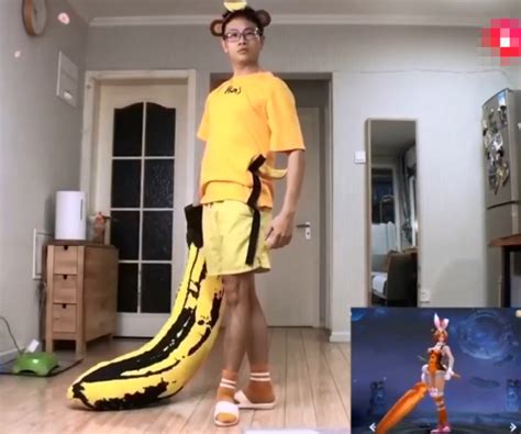 Cười sặc nước với bộ ảnh Cosplay dị hợm khác người Ai nói muốn hot thì phải là mỹ nhân