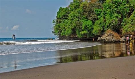 Rekomendasi Pantai Indah Di Jawa Barat Yang Wajib Kamu Datengin