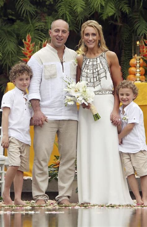 9 Hot Sexy Jane Allsop Bikini Pics