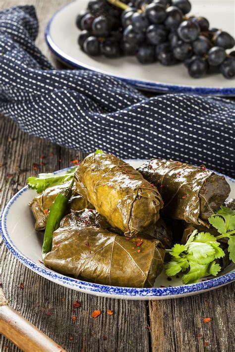 ДЖОНДЖОЛИ | Stuffed grape leaves, Pureed food recipes, Food europe