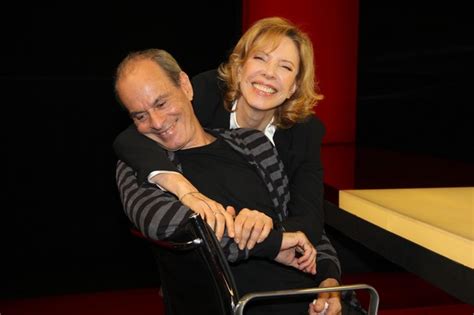 EGO Ney Matogrosso fala sobre cura gay e mais polêmicas em entrevista a Gabi notícias de Famosos