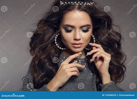 Brunette Portrait Beauty Makeup Pearls Jewelry Set Curly Long Hair Style Manicured Nails