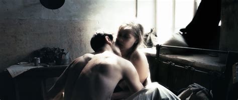 Naked Viktoriya Romanenko In Iskupleniye