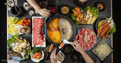 Hot Pot Jepang Nabe Urawa Set Hot Pot Daging Sapi Dan Makanan Laut Kyushu Wagyu Jepang