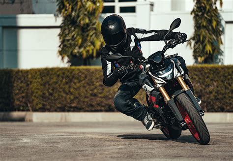 Bmw G R La Naked De Acceso Estrena Embrague Anti Rebote Y Ptica Led