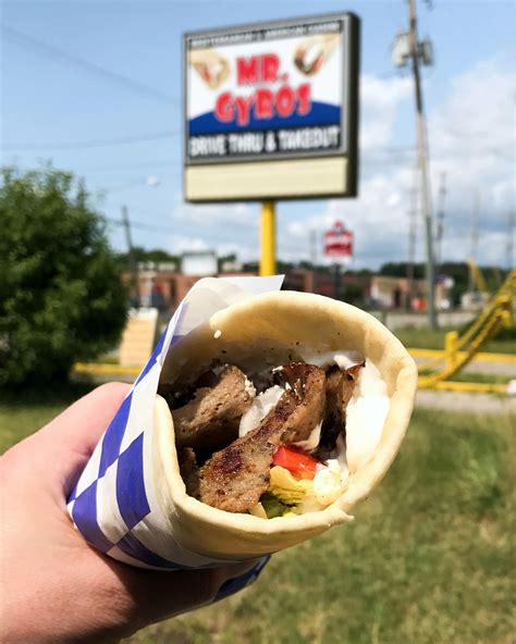 Michigan Sandwiches – Michigan Chews & Brews