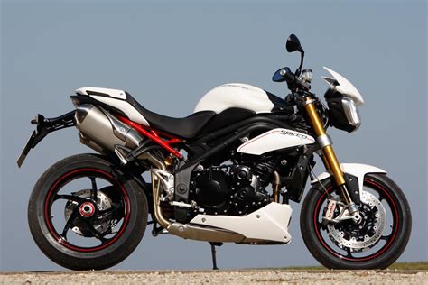 Triumph Naked Bike Moto ZombDrive