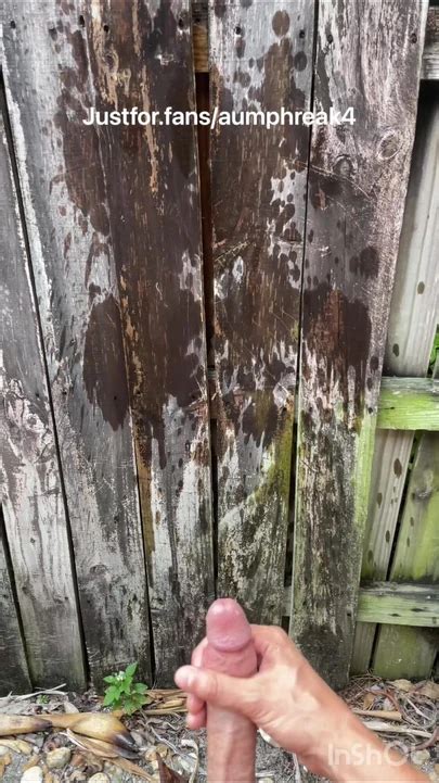 Boner Peeing While Jerking Off On A Fence Outside Gay Twink Porn Feat Aumphreak XHamster